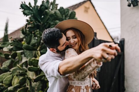 How To Satisfy Your Wife - Kisses and Huggs Club