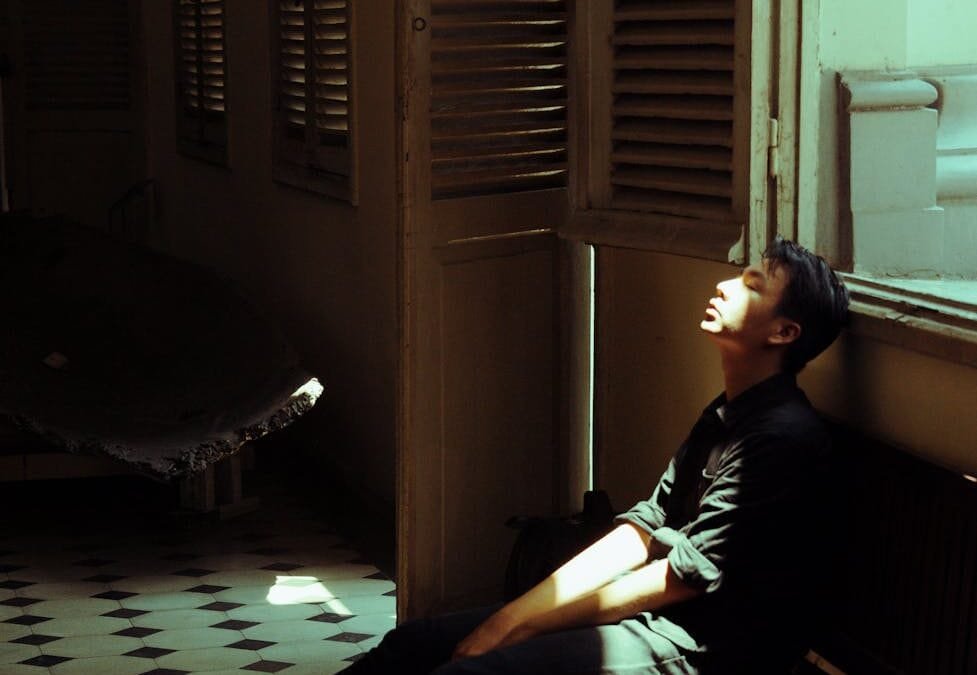 When Everyone Seems to Be Getting Married: Guarding Your Heart in a Season of Delayed Expectations