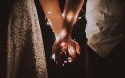 How To Fall In Love Without Falling Away (Singles and Couples)