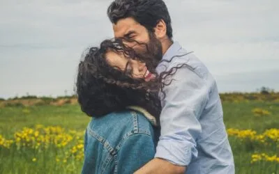Is She Really Into You? This Is How You Know