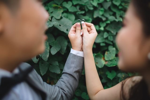 Discover the power of speaking life into your marriage. Learn biblical wisdom on encouragement, gratitude, and using words to build a healthy, God-centered relationship.